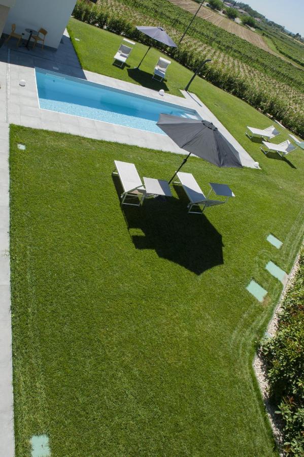 B&B Lough Colà Dış mekan fotoğraf