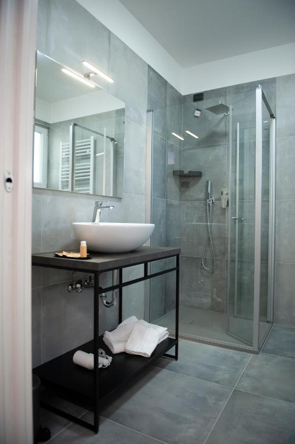B&B Lough Colà Dış mekan fotoğraf
