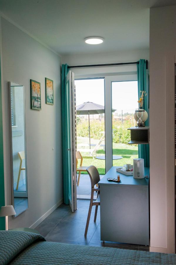 B&B Lough Colà Dış mekan fotoğraf